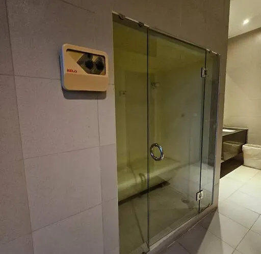 1br At Thonglor Bts Overlooking With Workspace *