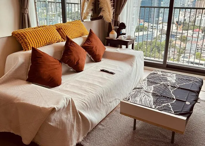 1br At Thonglor Bts Overlooking With Workspace